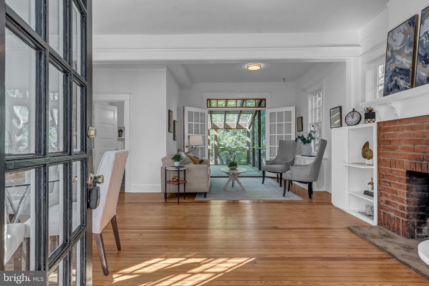 422 N Edgewood Street photo 4