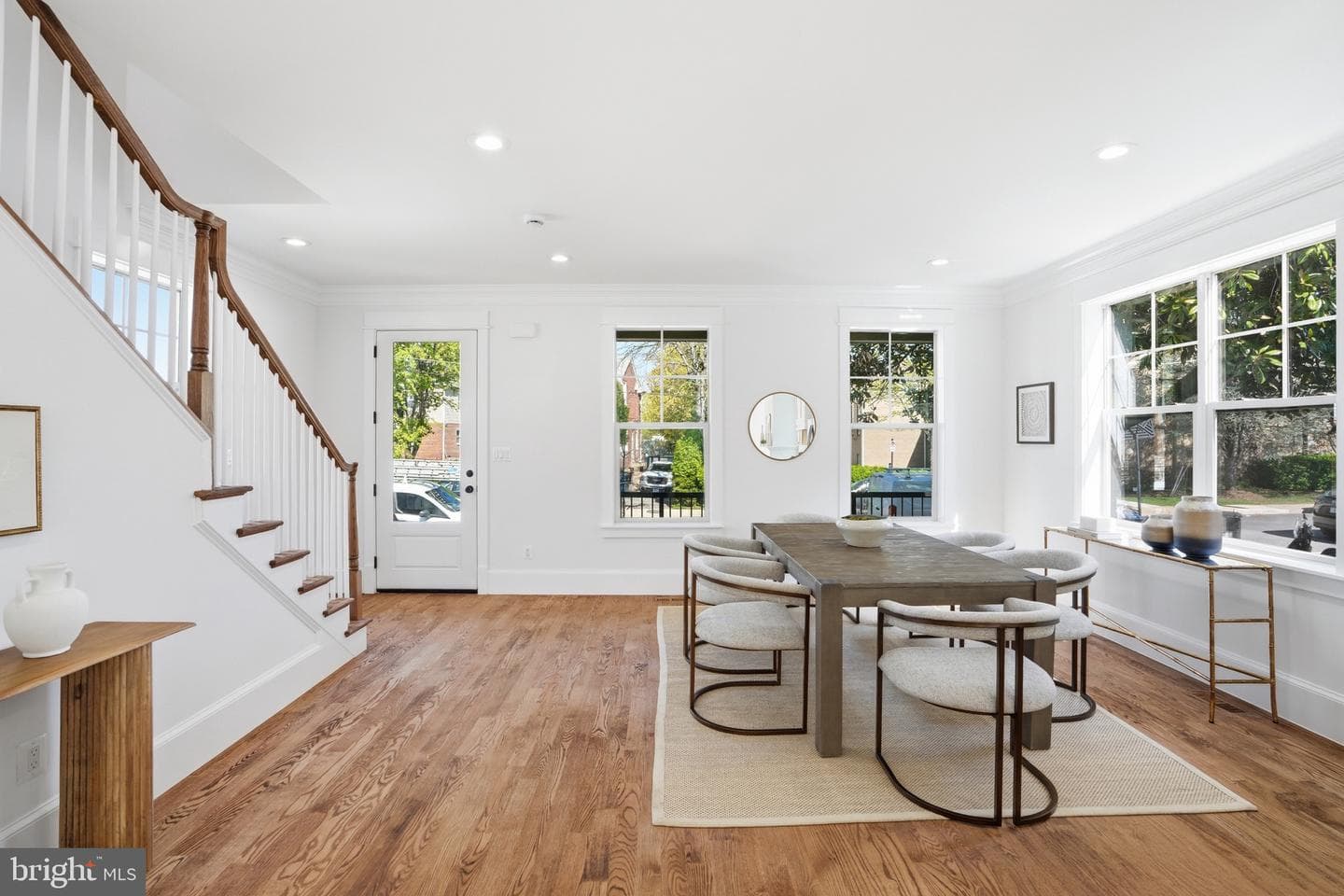 1310 S Poe Street photo 6