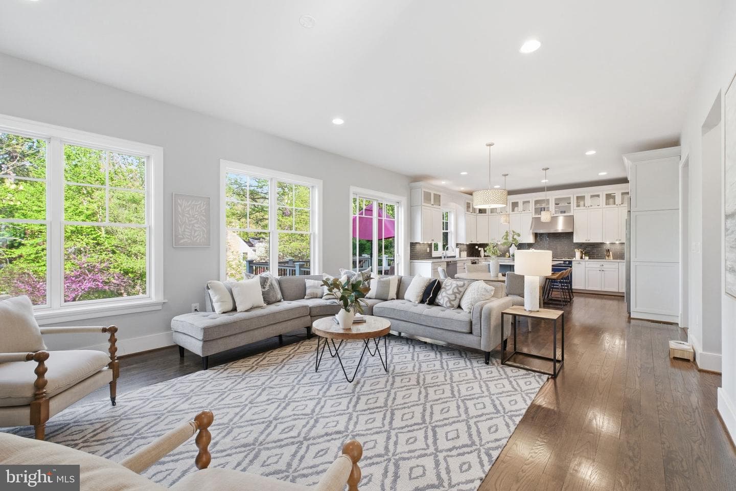 2907 N Kensington Street photo 26