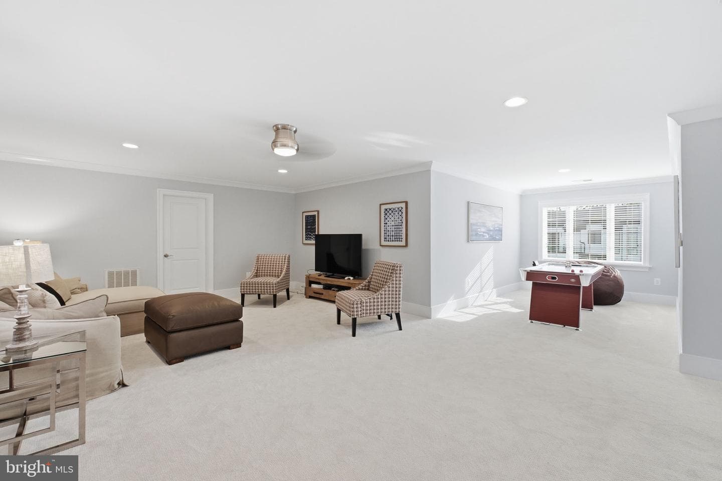 2907 N Kensington Street photo 49