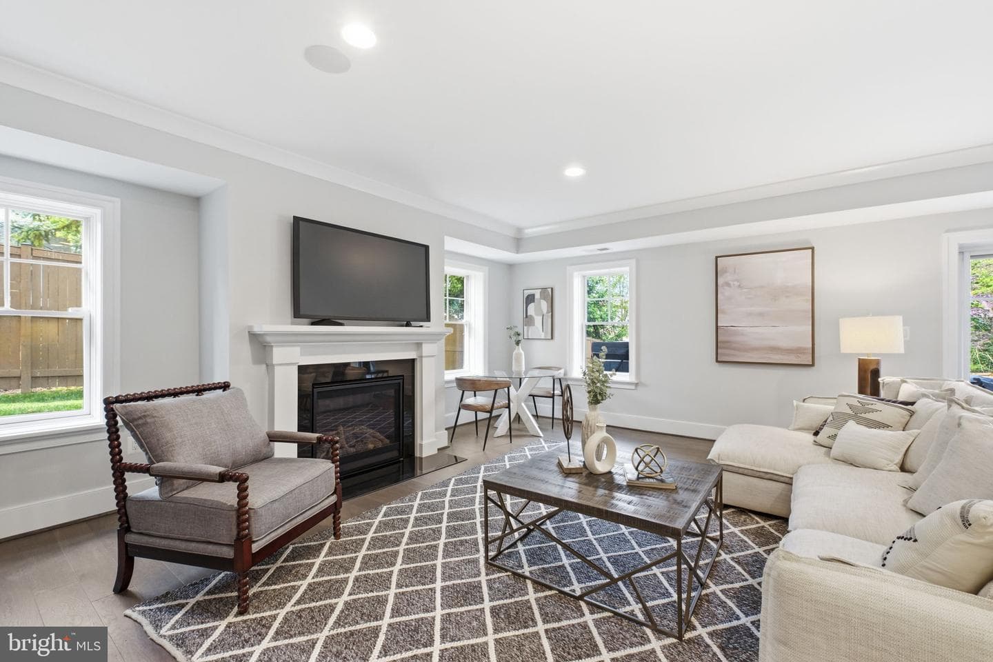 2907 N Kensington Street photo 52