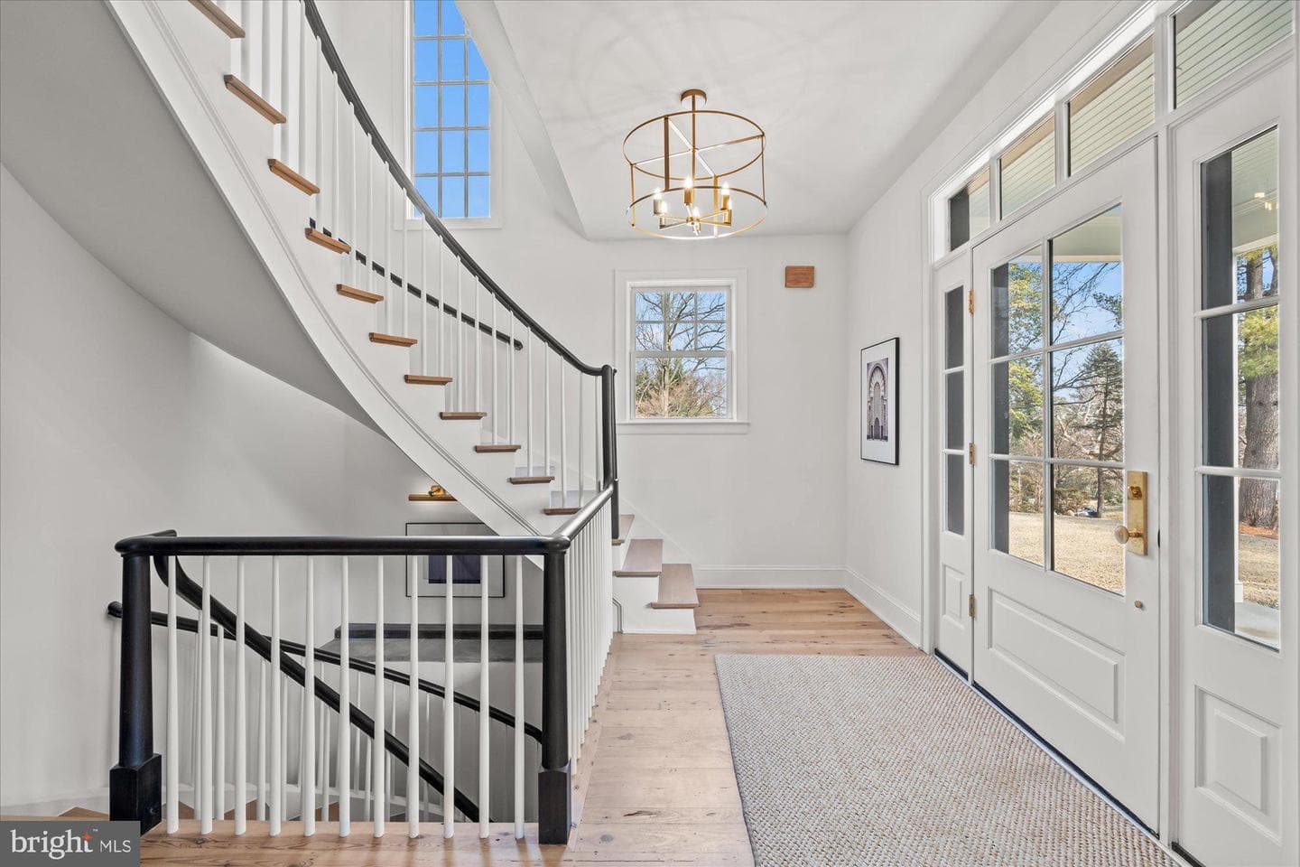 3612 N Glebe Road photo 3