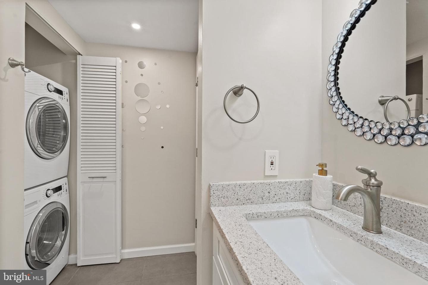 2400 Clarendon Boulevard #103 photo 11