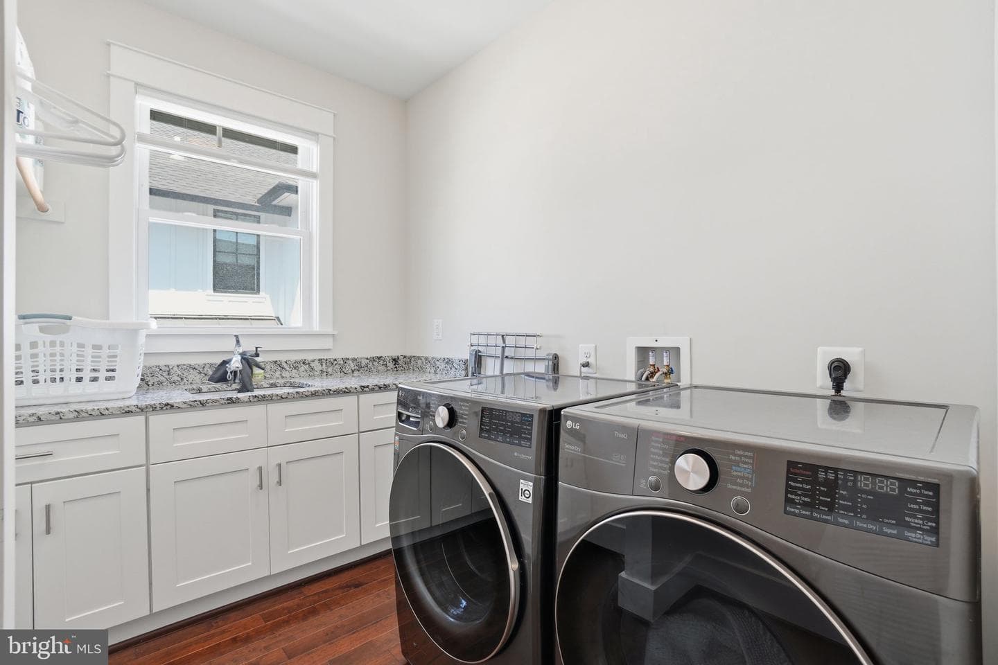 401 N Edgewood Street photo 16