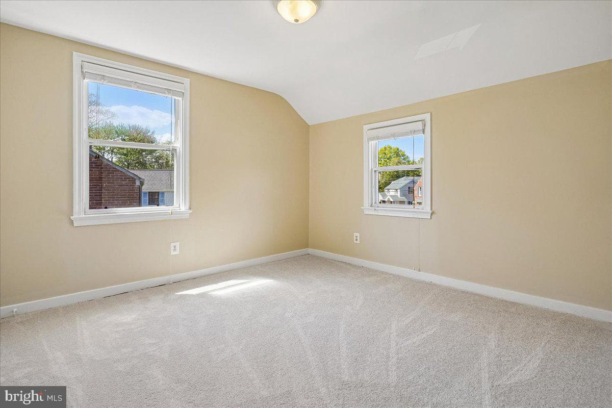 5856 14th Street N photo 25