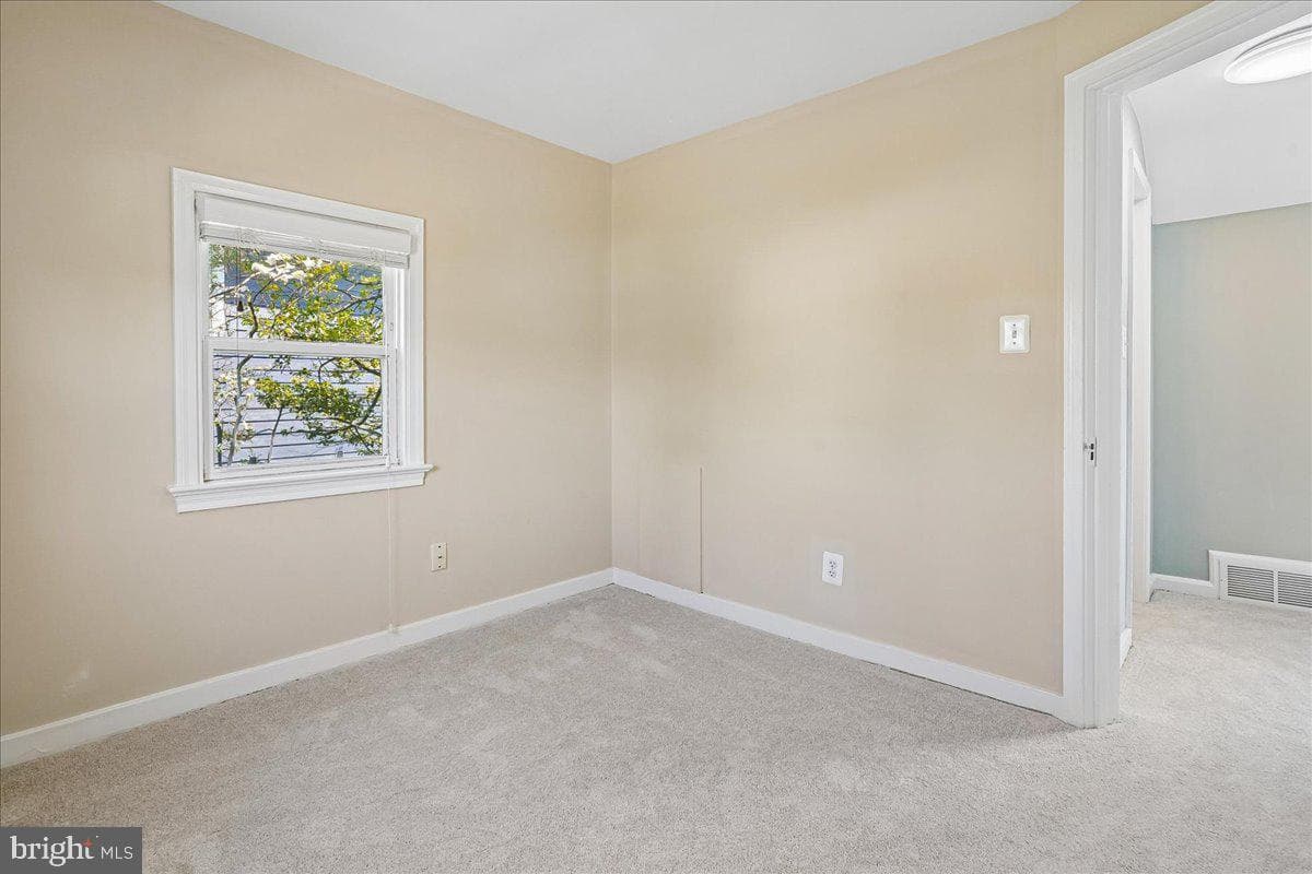 5856 14th Street N photo 26