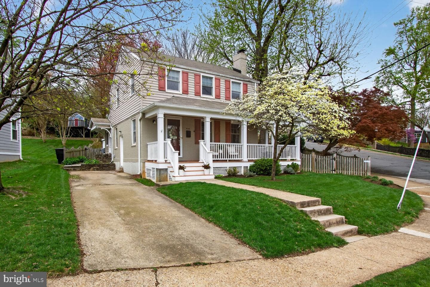 942 N Longfellow Street photo 47