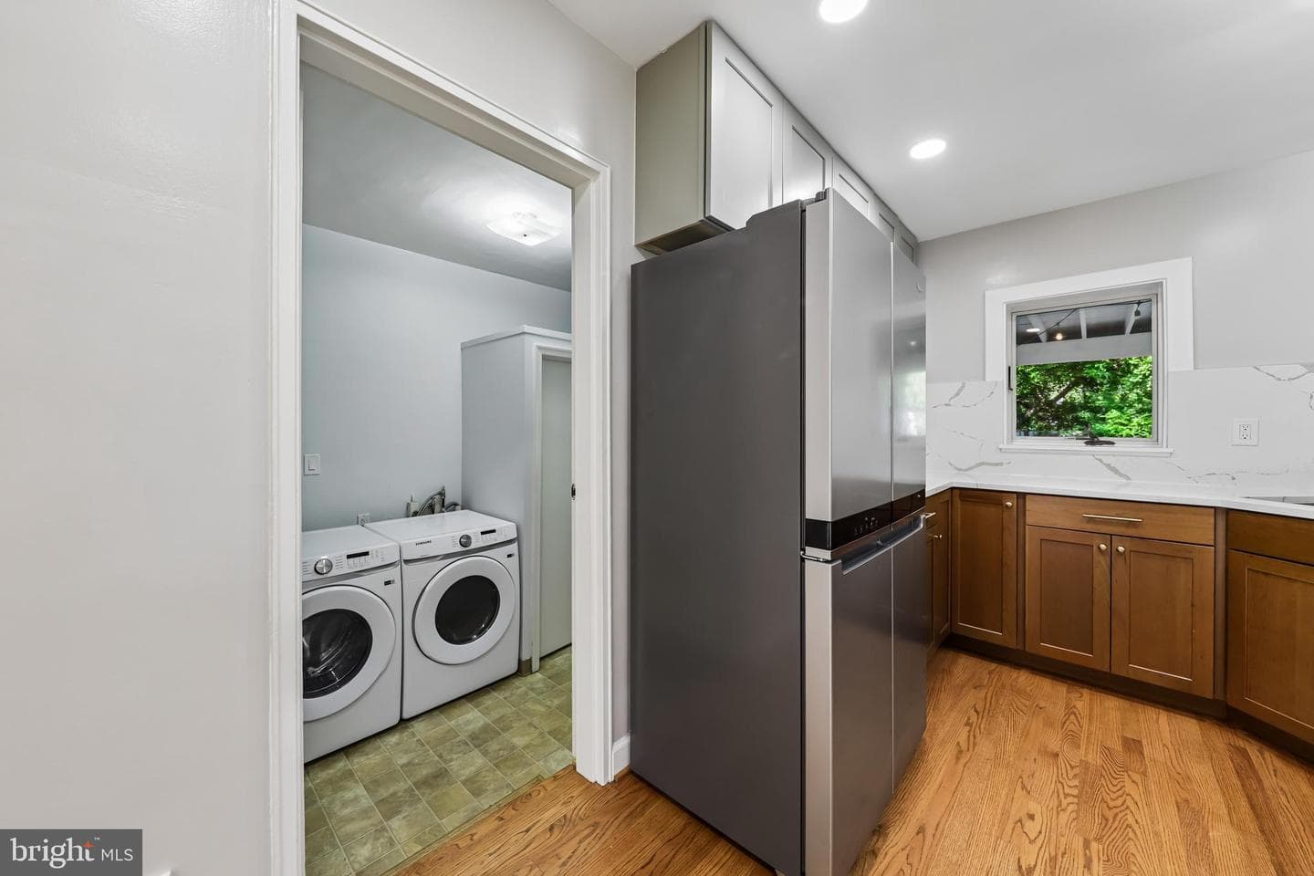 312 S Fenwick Street photo 15
