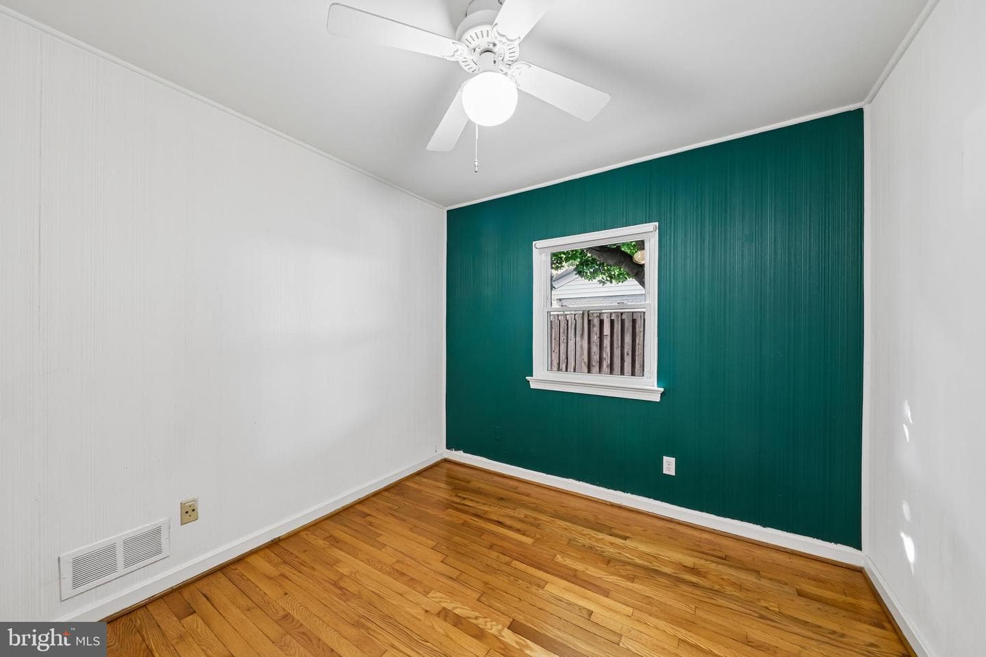 312 S Fenwick Street photo 22