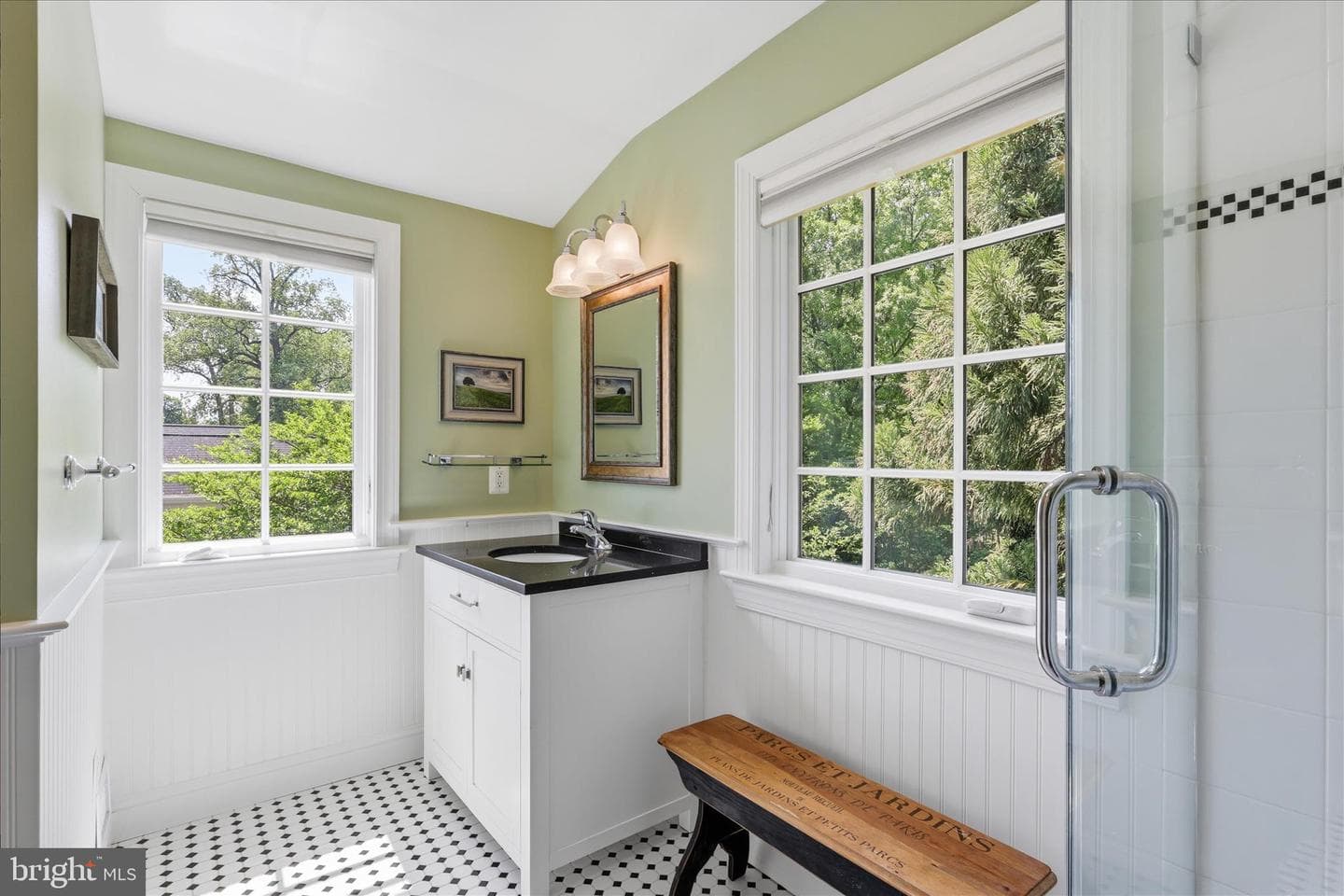 1616 N Taylor Street photo 25