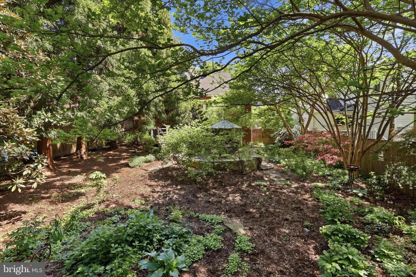 1616 N Taylor Street photo 35