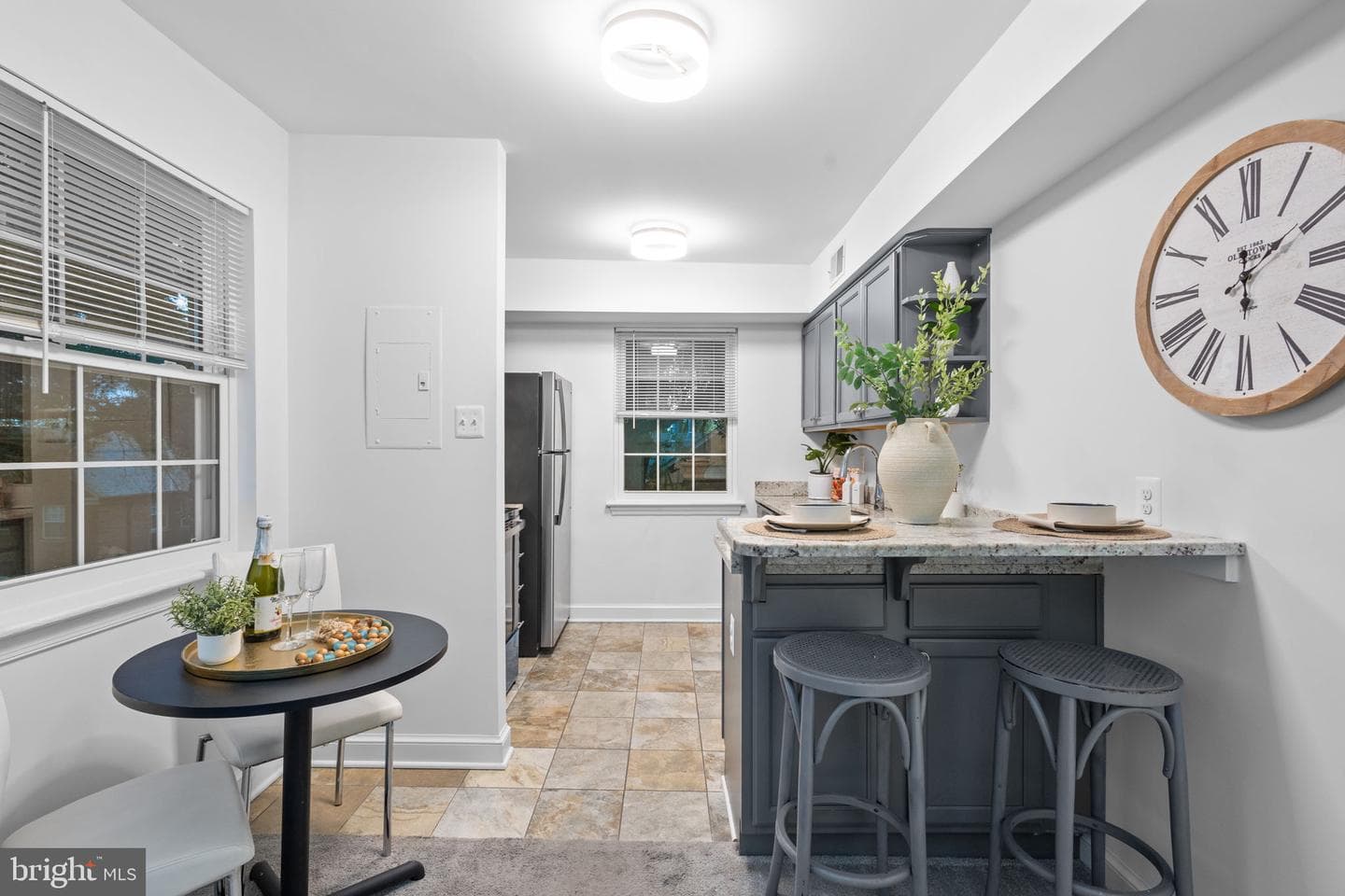 2104 N Scott Street #35 photo 16