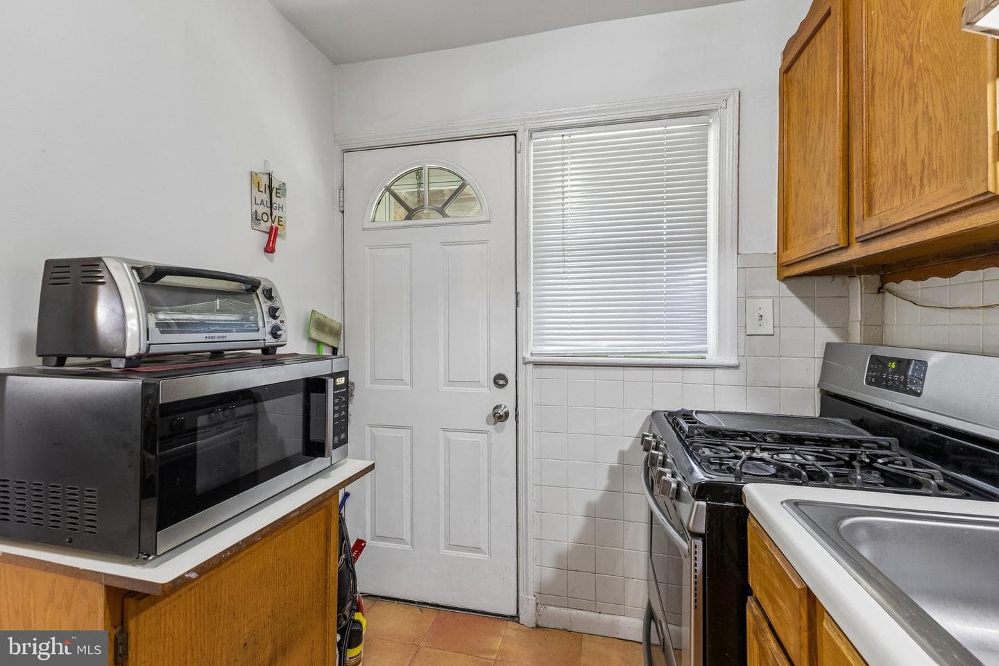 2134 S Pollard Street photo 22