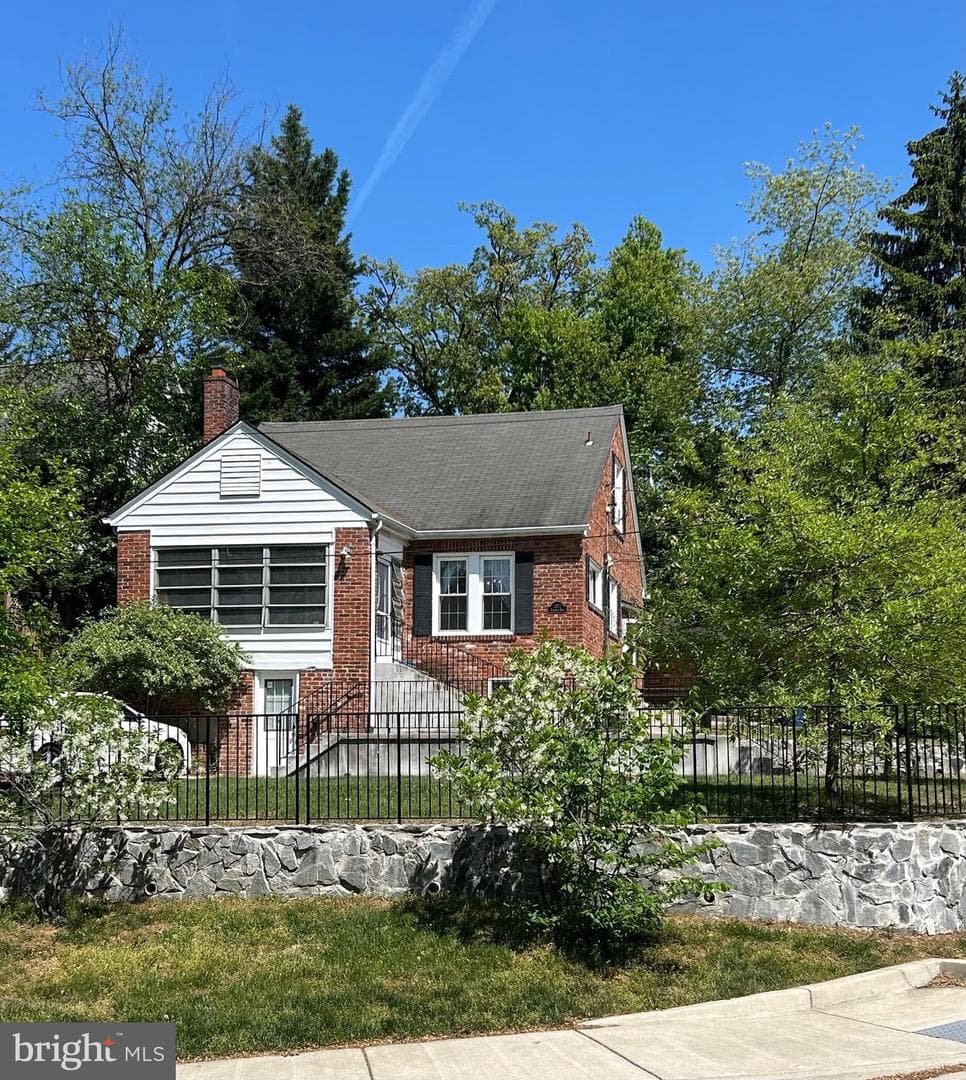 1301 N Kirkwood, Arlington
