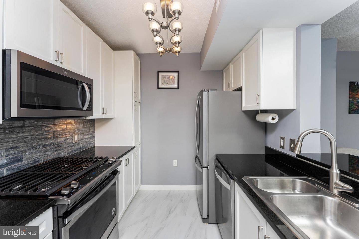 851 N Glebe Road #1818 photo 4