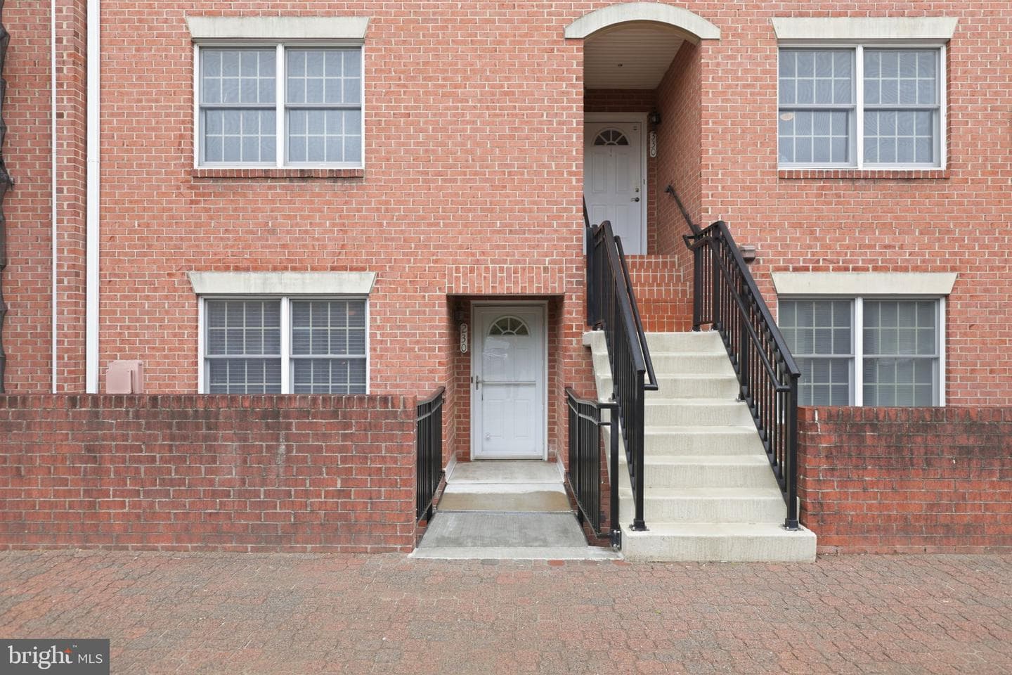6924 Fairfax Drive #230 photo 2