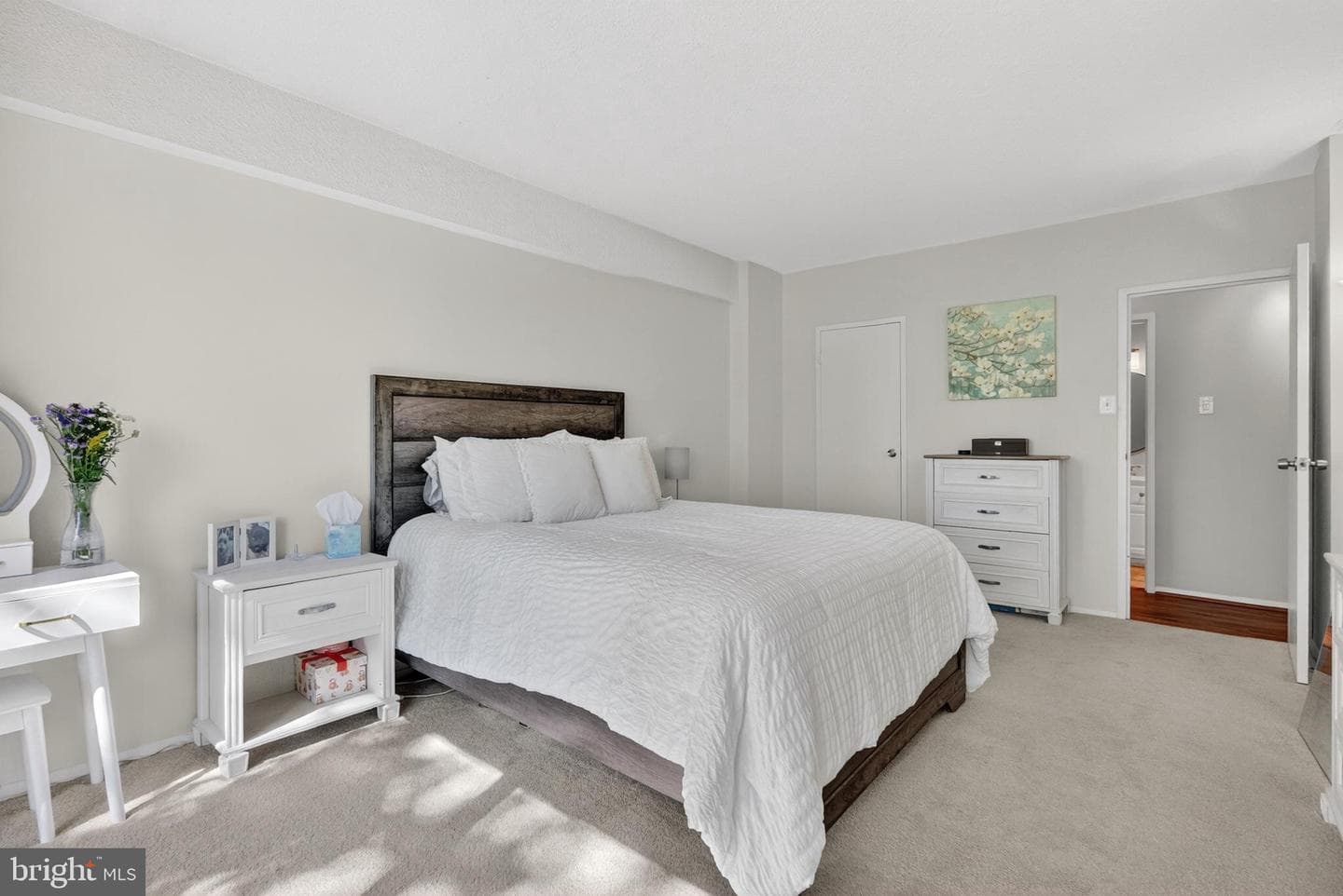 4141 N Henderson Road #302 photo 13