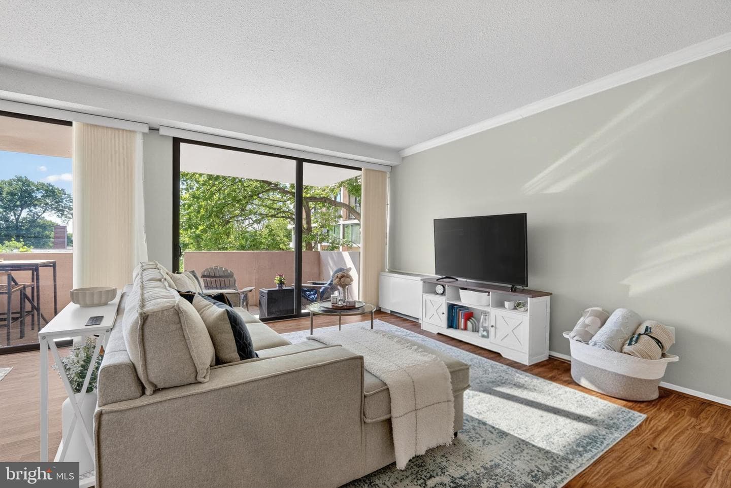 4141 N Henderson Road #302 photo 4