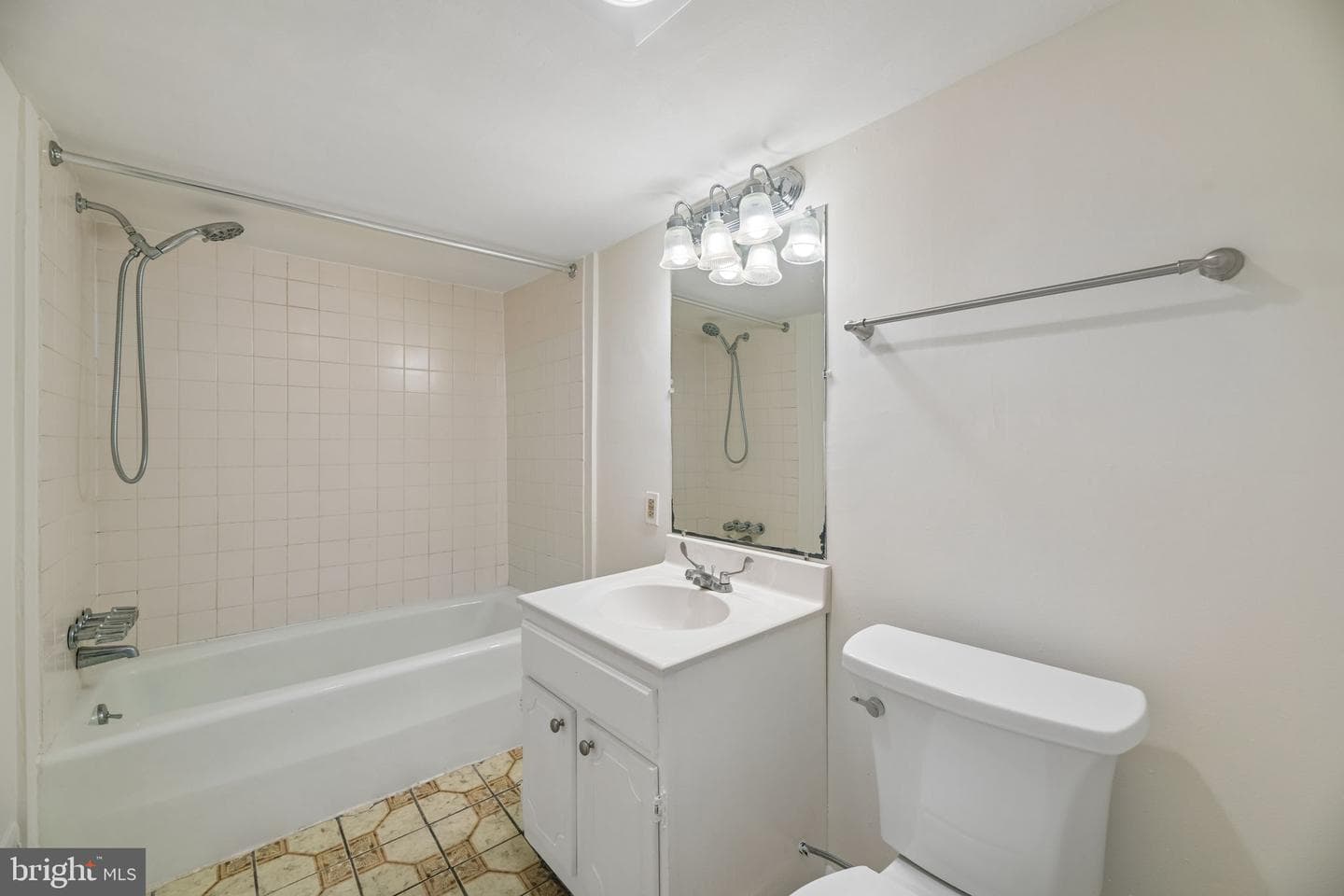2514 2nd Street S photo 38