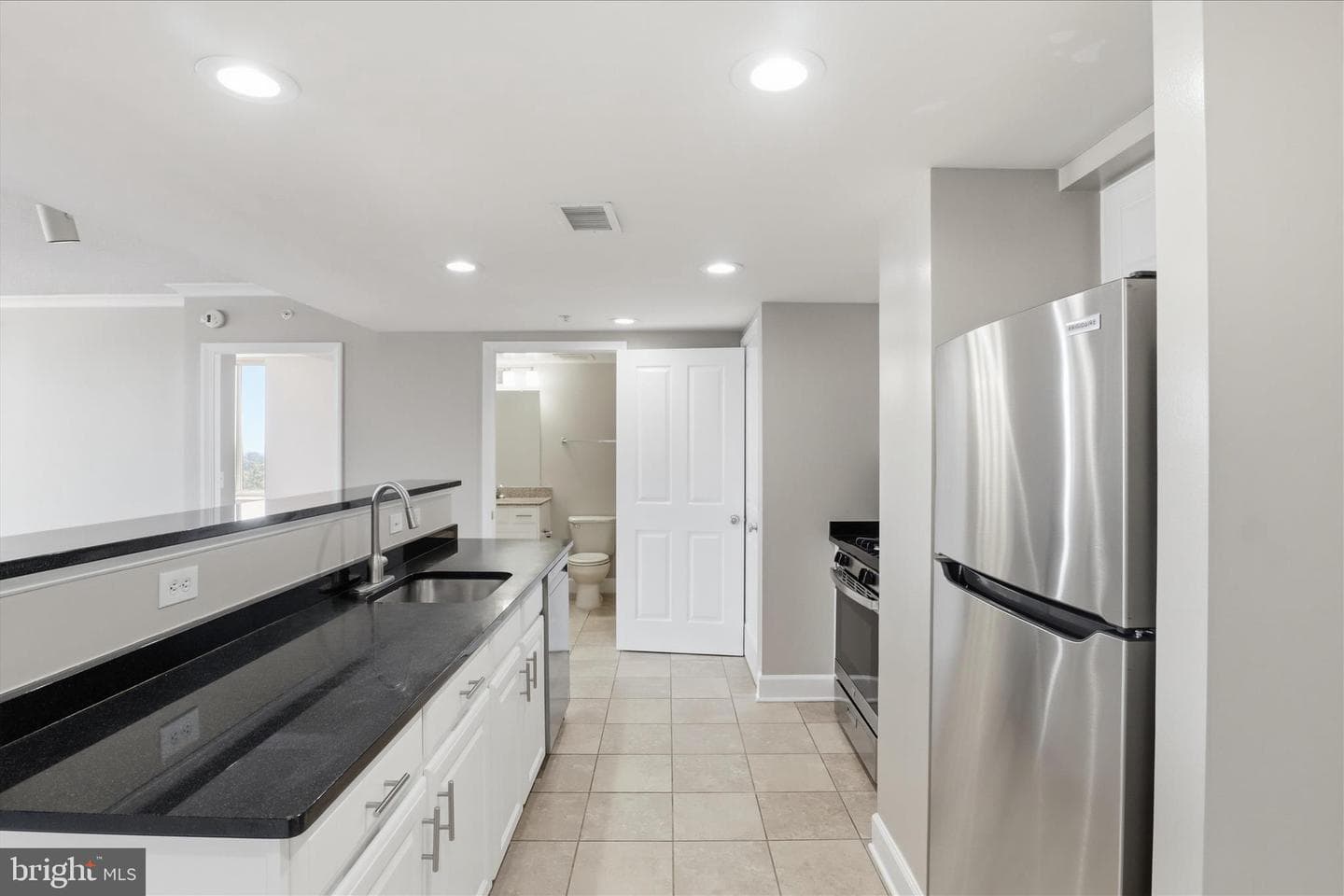 1220 N Fillmore Street #908 photo 11