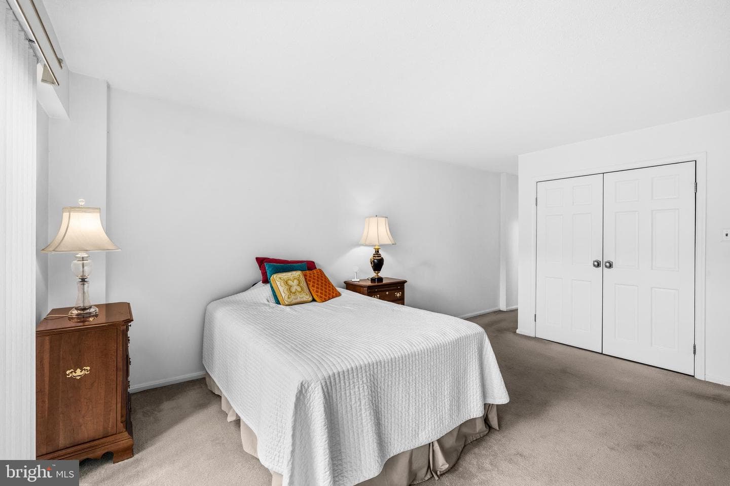 1300 Army Navy Drive #608 photo 24