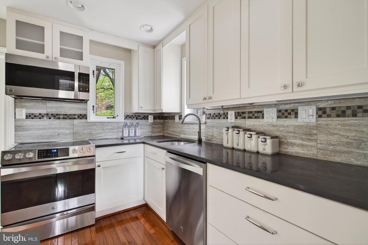 2101 N Kenilworth Street photo 12