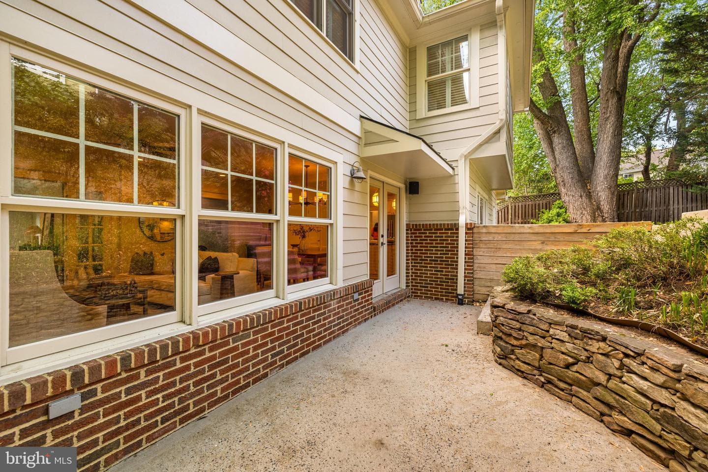 1105 N Powhatan Street photo 42