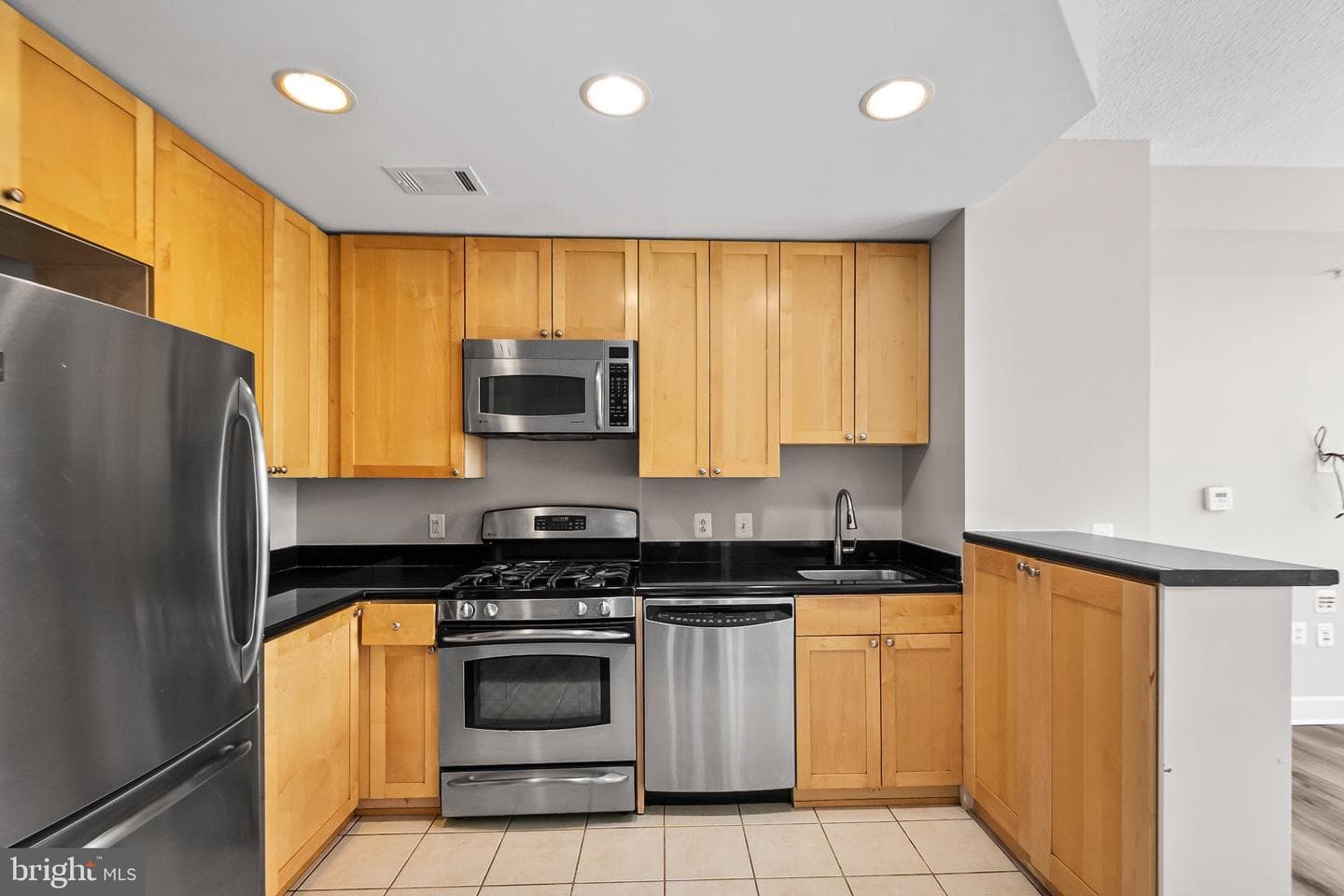 3600 S Glebe Road #unit 330w photo 10