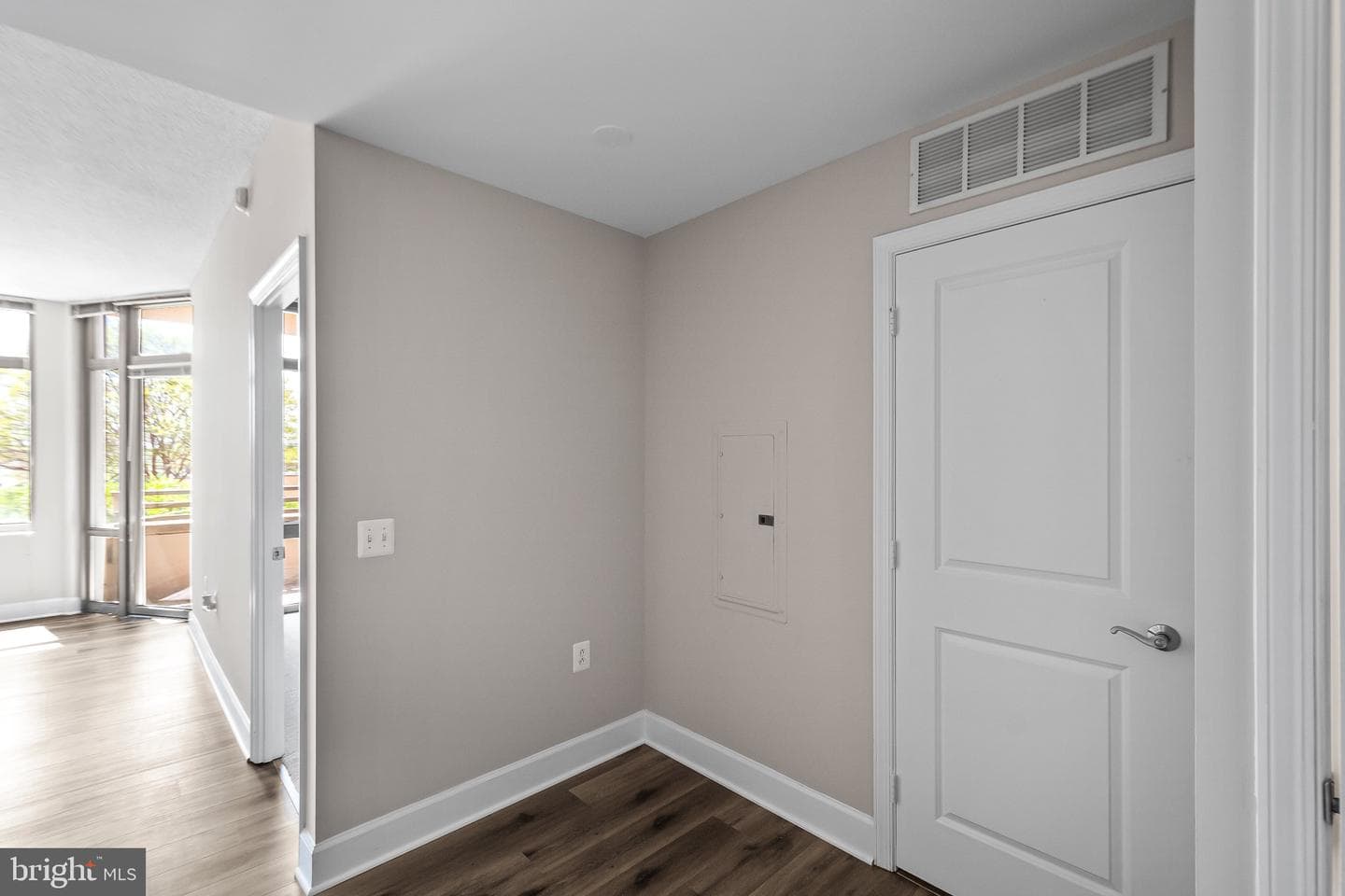 3600 S Glebe Road #unit 330w photo 14