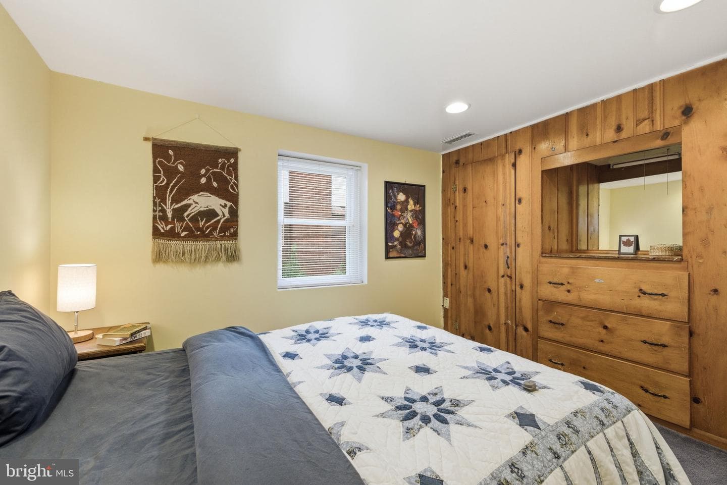 874 N Lebanon Street photo 27