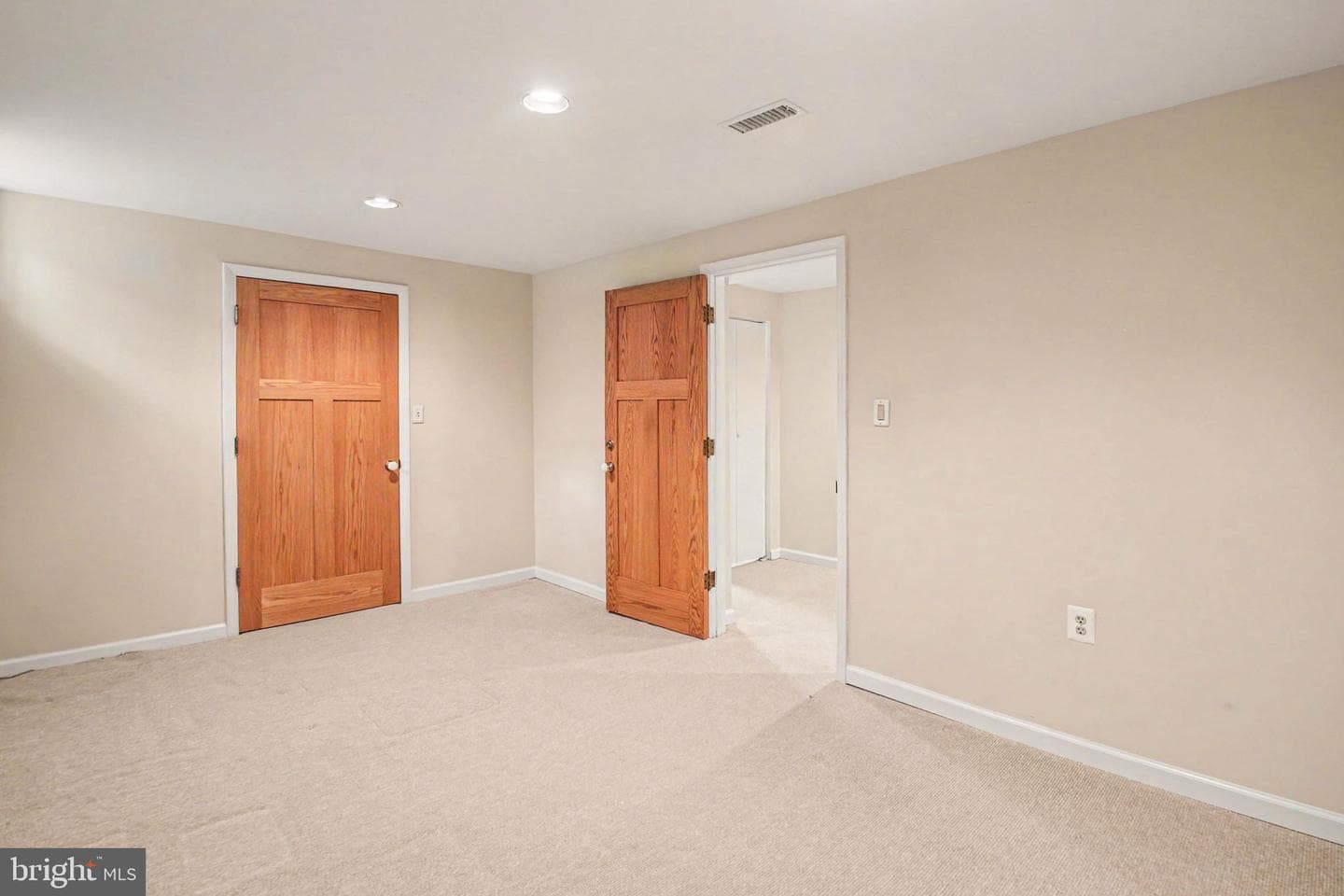 2536 S Walter Reed Drive #E photo 31