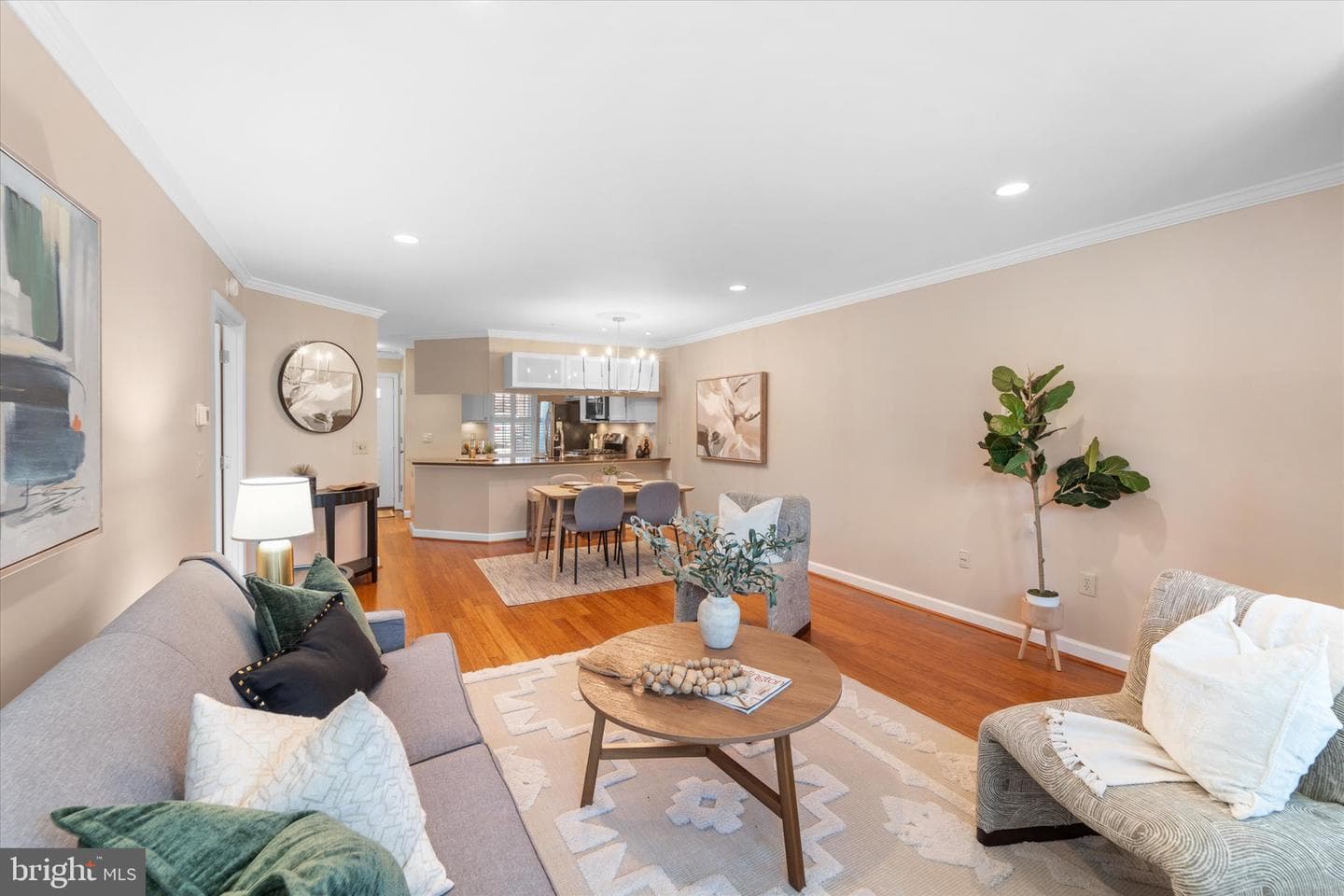 6924 Fairfax Drive #226 photo 4