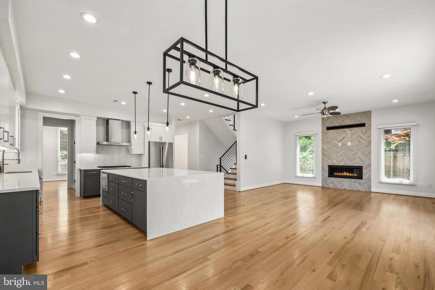 924 28th Street S photo 14