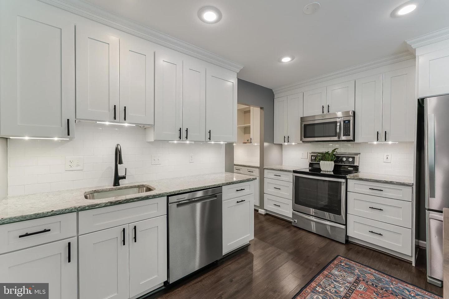 2202 S Quincy Street #2 photo 6