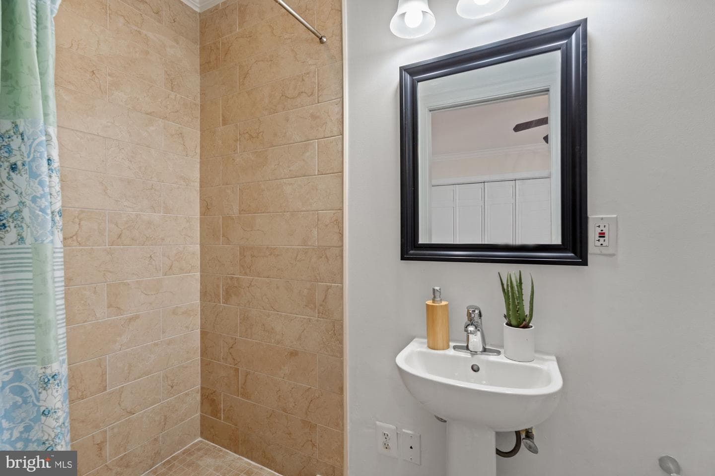 5116 22nd Street N photo 20