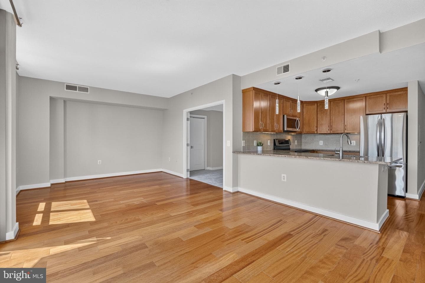 888 N Quincy Street #910 photo 8