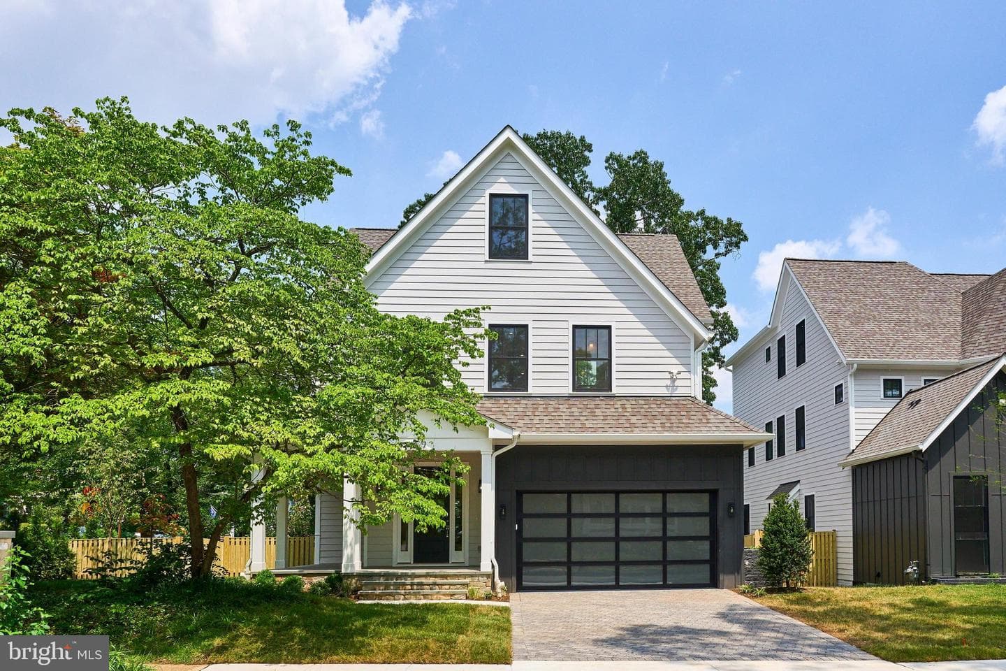 409 Jackson Street N, Arlington
