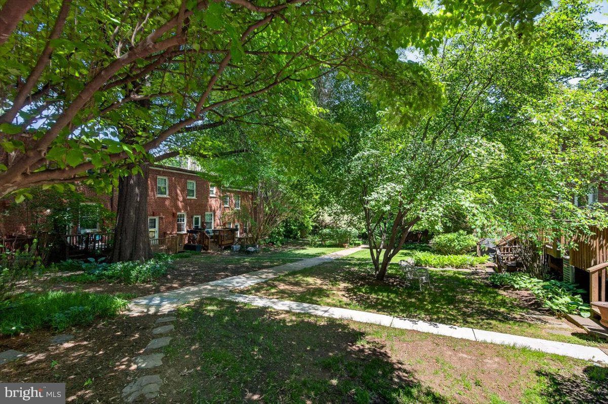 1201 S Barton Street #165 photo 24