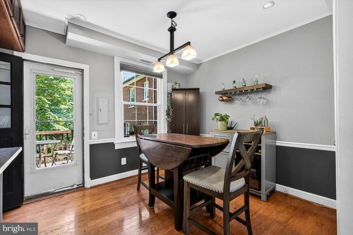 1201 S Barton Street #165 photo 6