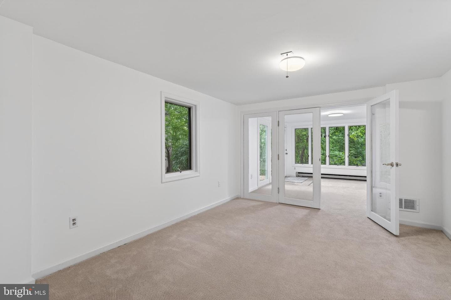 2506 N Upshur Street photo 29