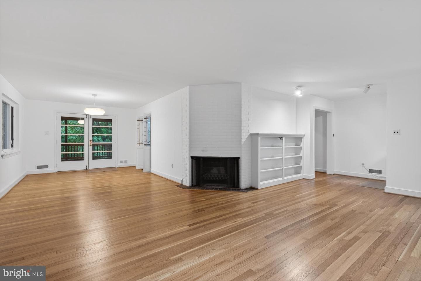 2506 N Upshur Street photo 5