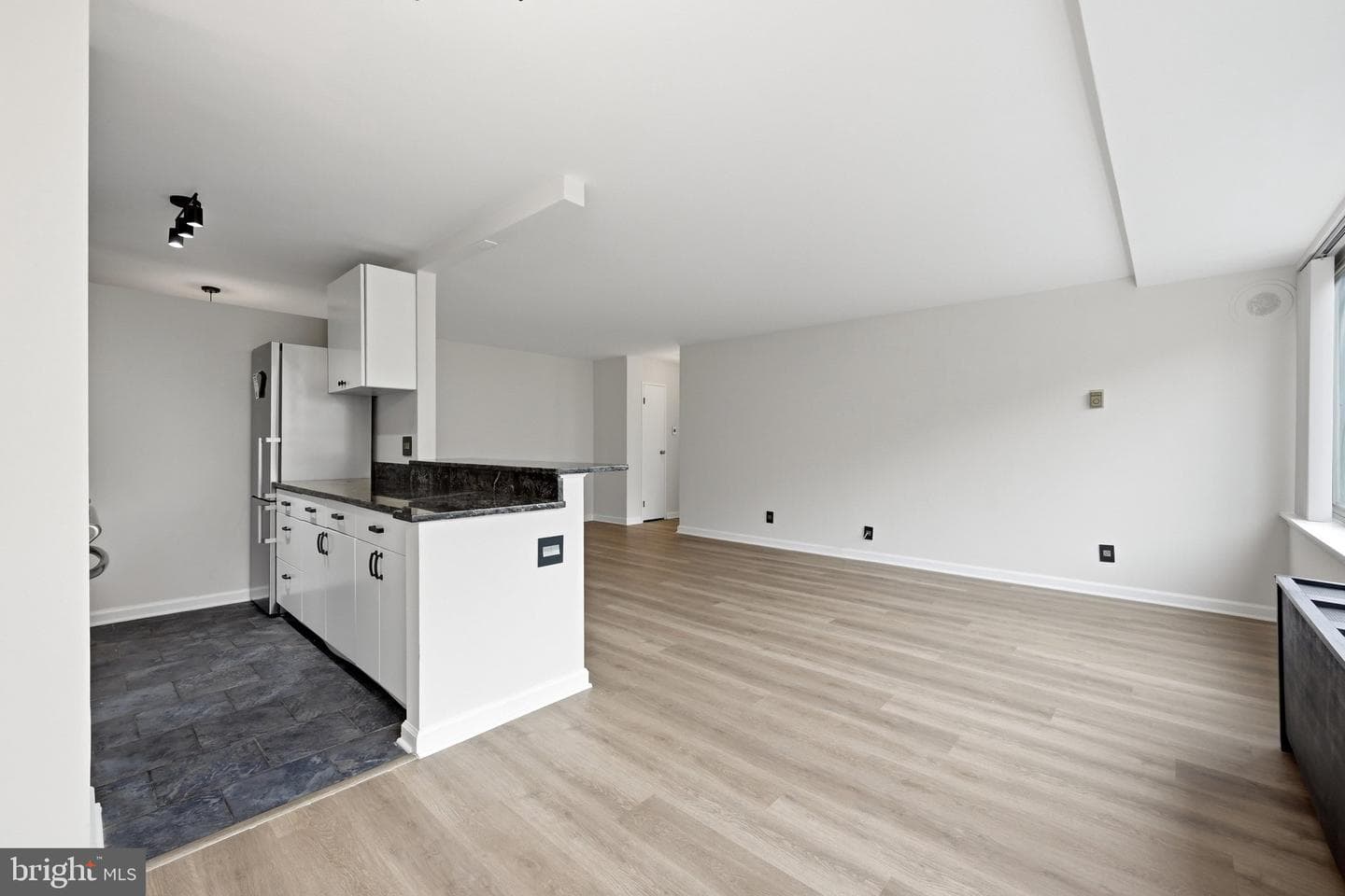 1210 N Taft Street #811 photo 19