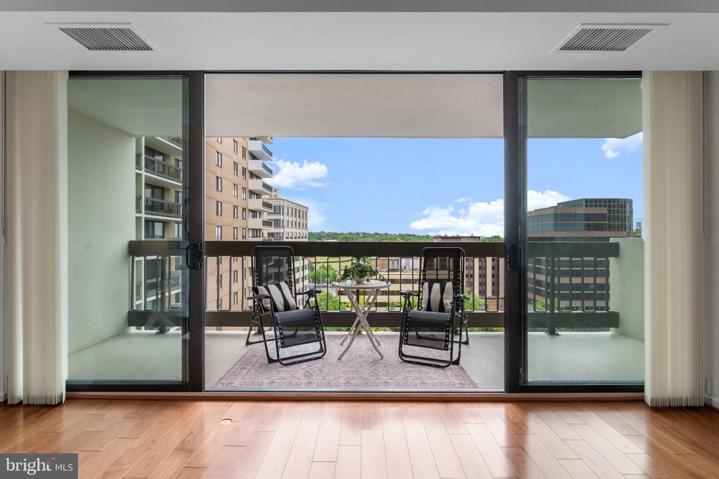 3800 N Fairfax #809 photo 13