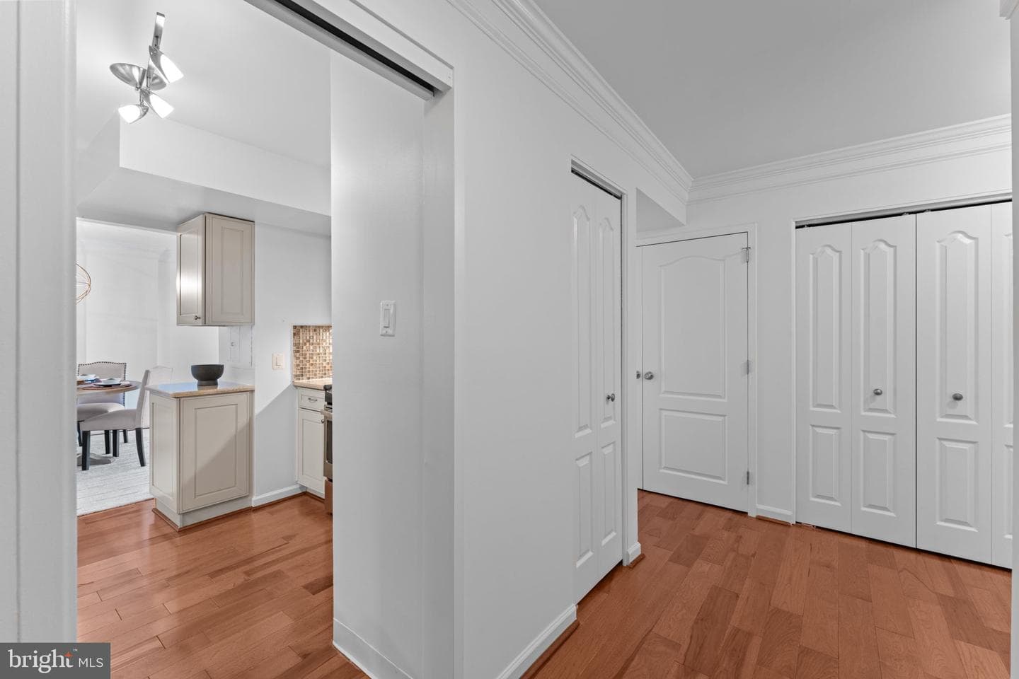 3800 N Fairfax #809 photo 24