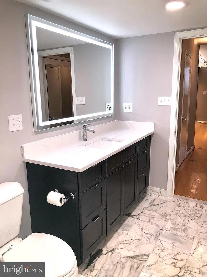 1101 S Arlington Ridge Road #913 photo 10
