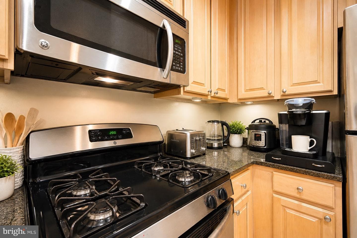 2465 Army Navy Drive #101 photo 9