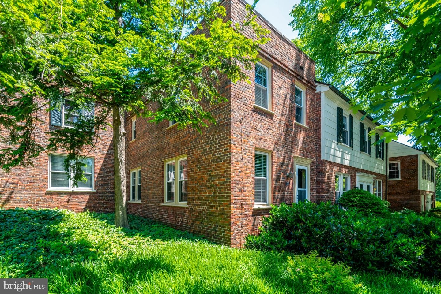 1303 S Barton Street #211 photo 28