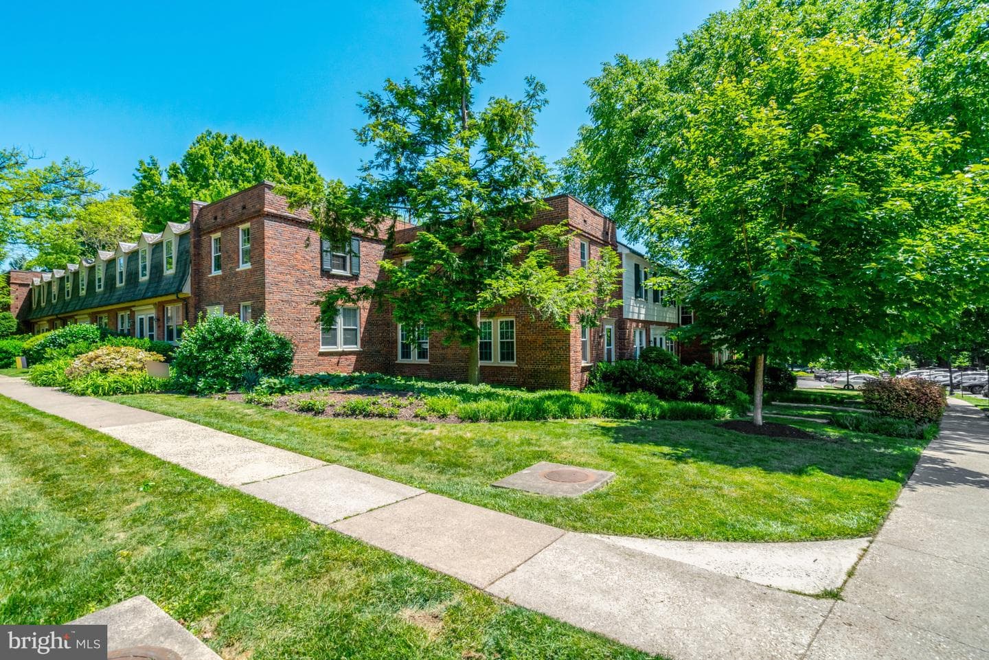 1303 S Barton Street #211 photo 30