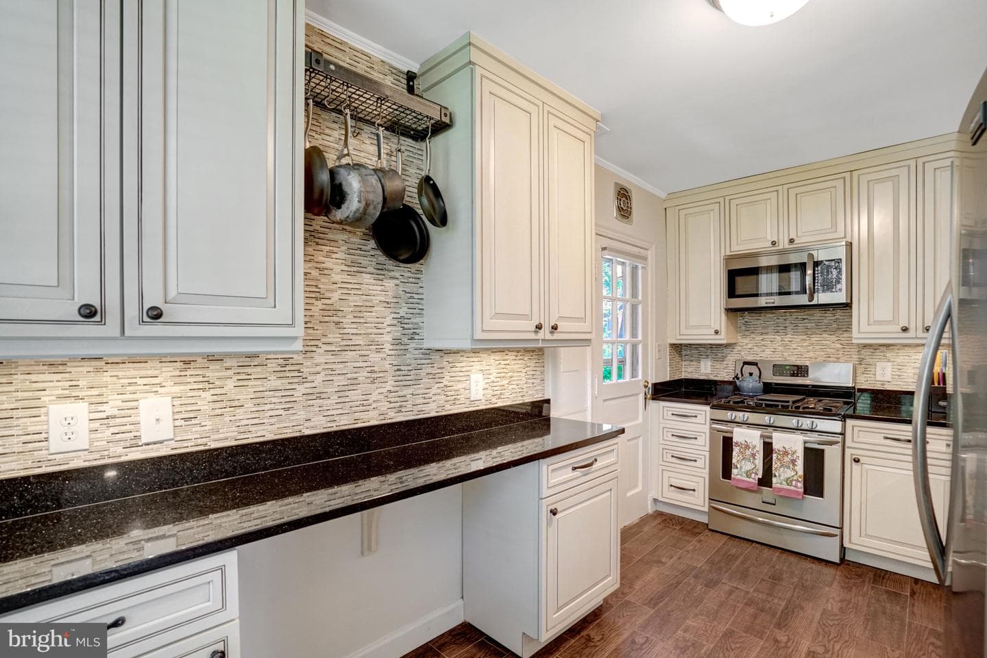 1303 S Barton Street #211 photo 9