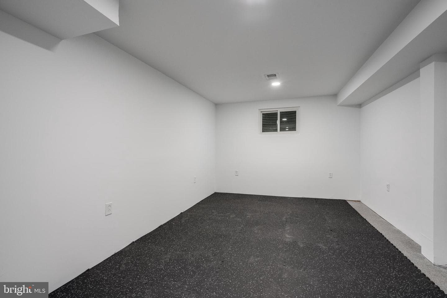 5024 Williamsburg Boulevard photo 31